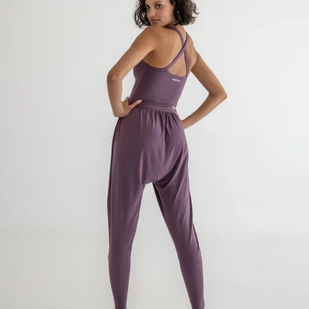 IMBODHI Bōdhi Jumper in Raisin SIZE SMALL